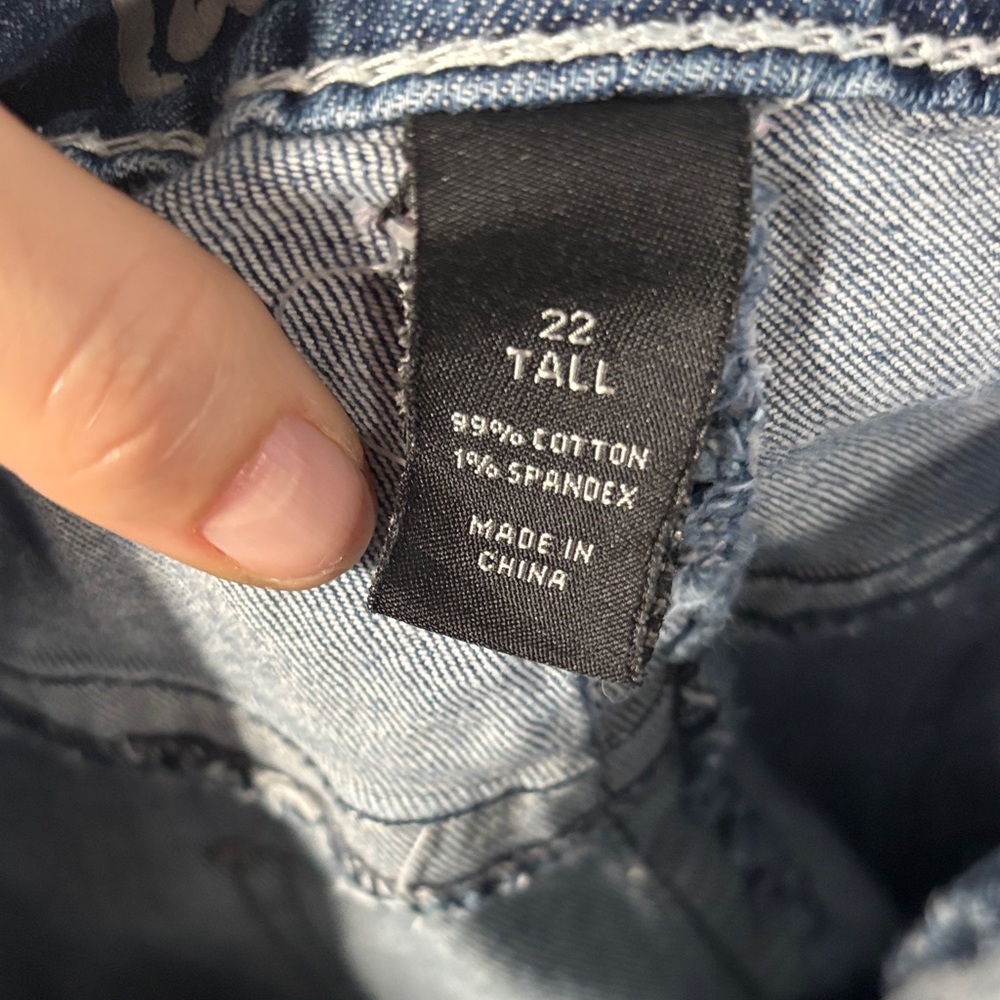 Lane Bryant SZ 22 Tall Distressed Blue Jeans - Picture 5 of 7